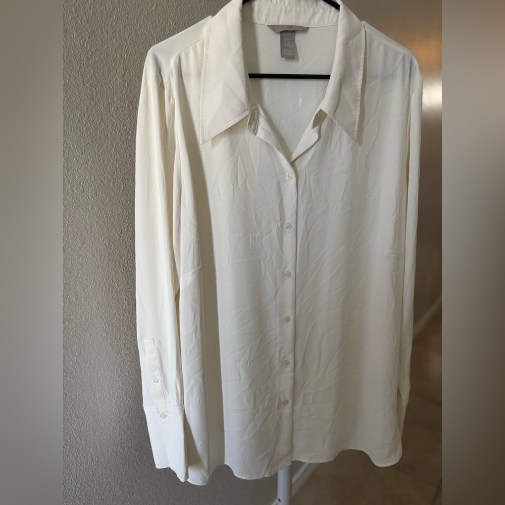H&M Off-White Button-Up Blouse